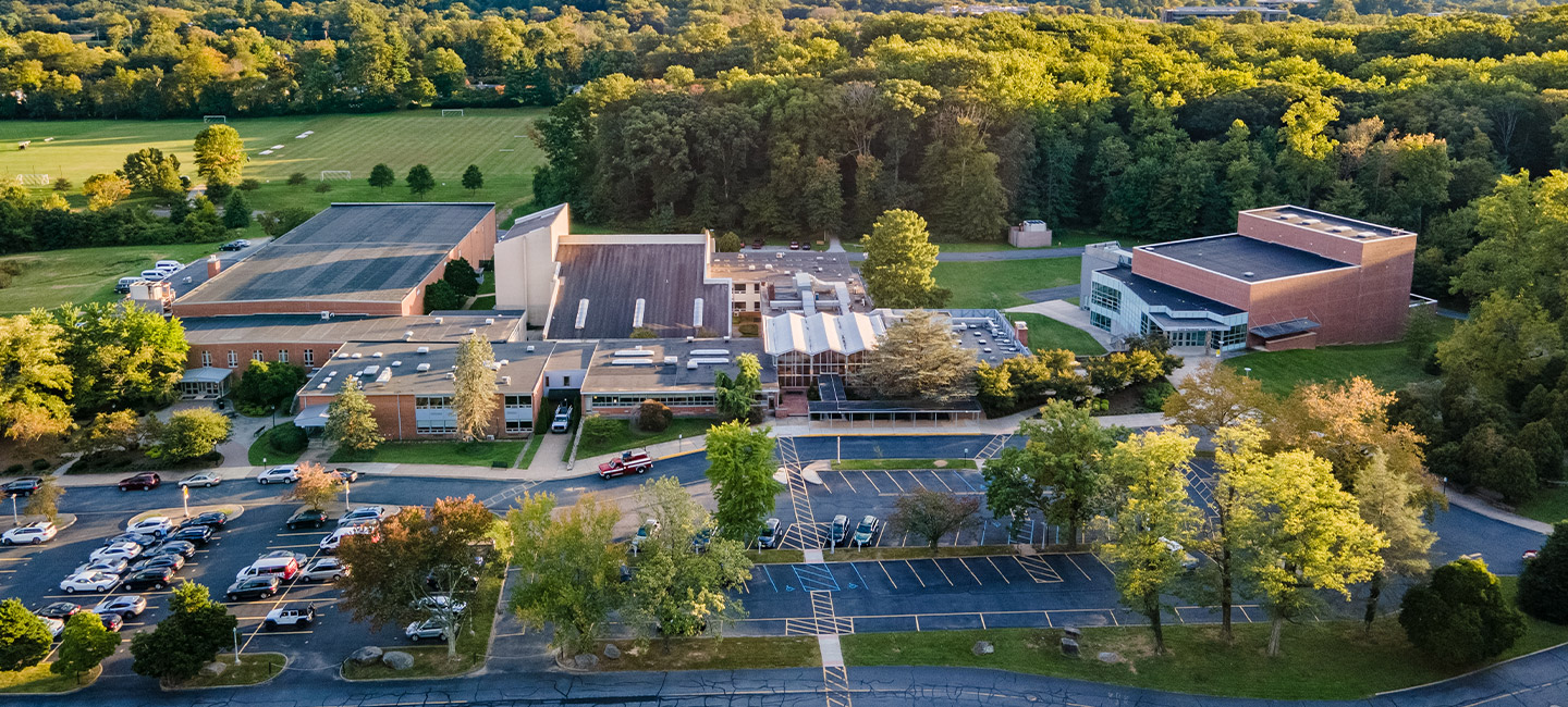 Aerial view of The Tatnall School campus in Delaware equipped with LG smart education display technology